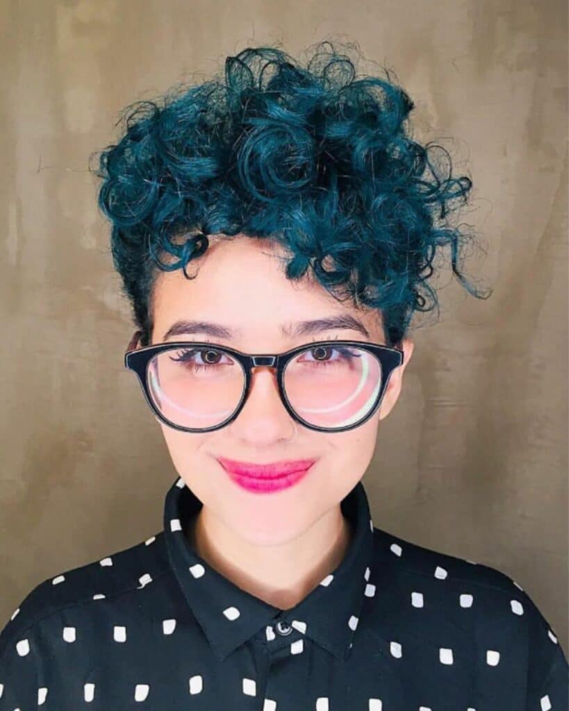 best-hair-color-for-thin-hair-Turquoise-or-Baby-Blue-for-Short-Curly-Hair
